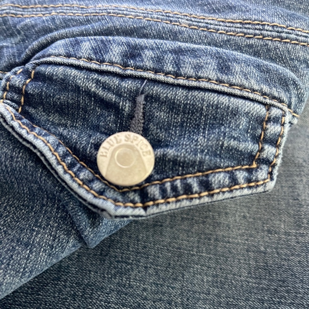 Blue Slice Wide-Leg Jeans‎ | Juniors Size 5 | Wide Leg, Blue, Mock-Front Pockets - Picture 4 of 8